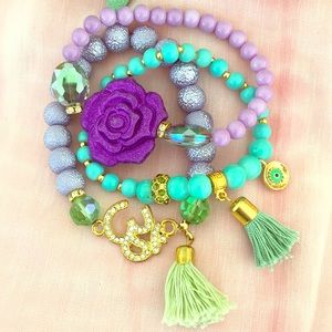 Set of three bracelets 💖💖💖💖